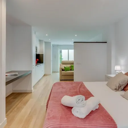 Huerto 22 Cozy Urban Paradise Lägenhet *